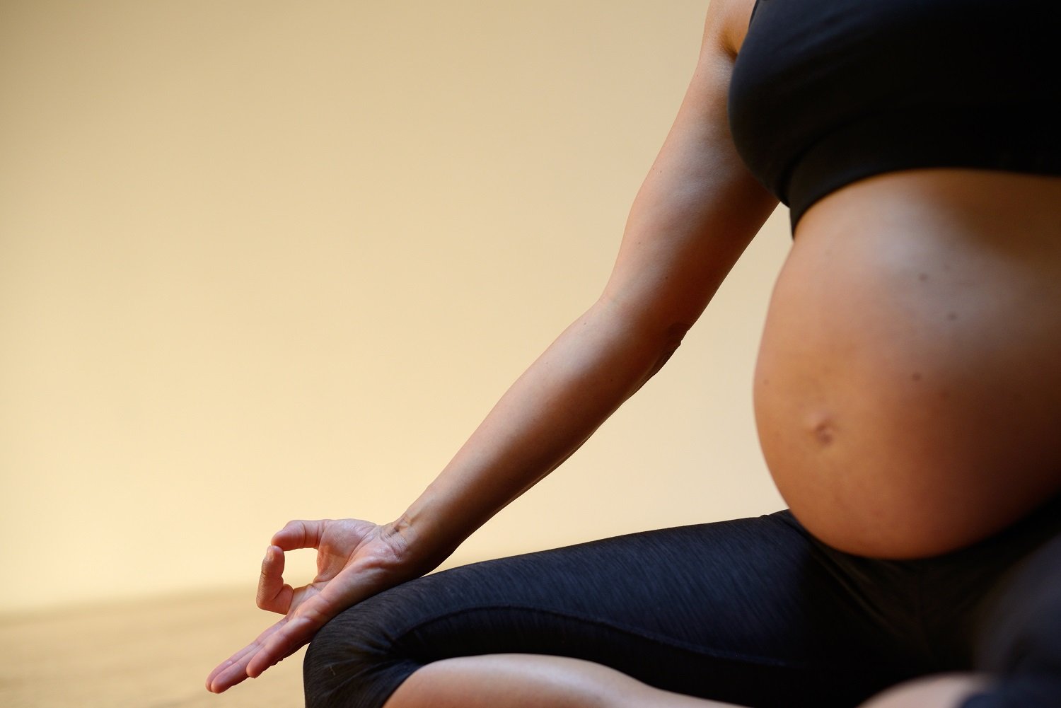 Marie Lu.pregsukhasana